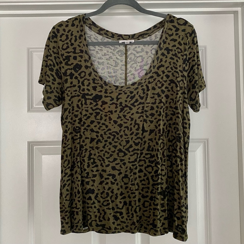 Socialite Leopard print scoop neck t-shirt in olive green- small